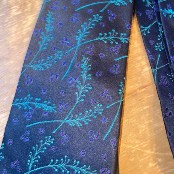 Bill Robinson Silk Tie - Picture 3 of 8